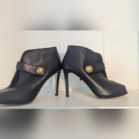 Michael kors size 7 - Picture 3 of 5